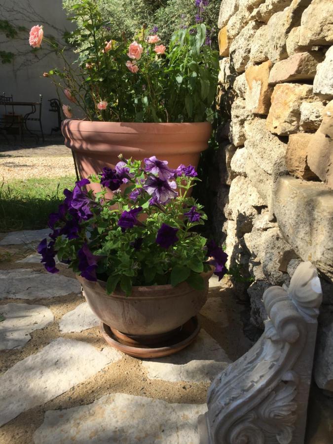 Bed and Breakfast Les Olivettes Le Mazet Uzès Exterior foto